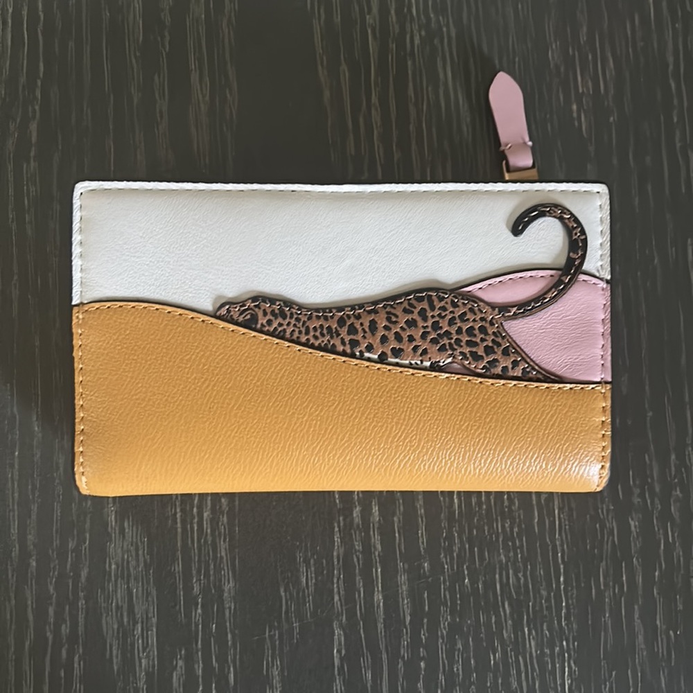 NWT Kate Spade Lucy Leopard Wallet - Picture 2 of 8